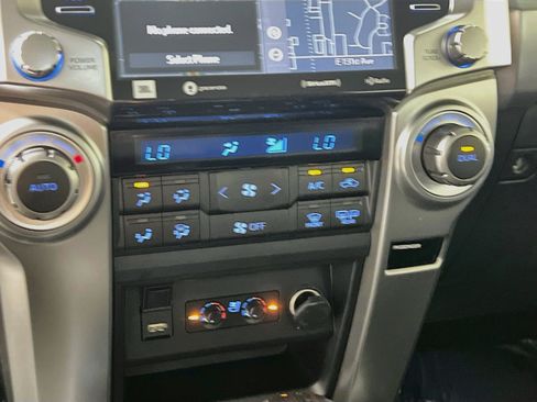 Used 2022 Toyota 4Runner Limited RWD image 26
