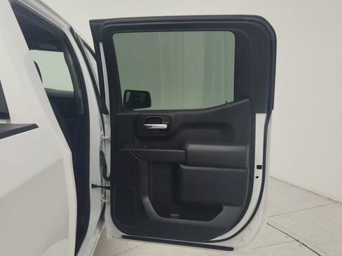 Certified 2022 Chevrolet Silverado 1500 Custom RWD image 27