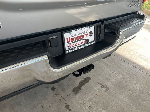 Used 2022 RAM 3500 Laramie image 22