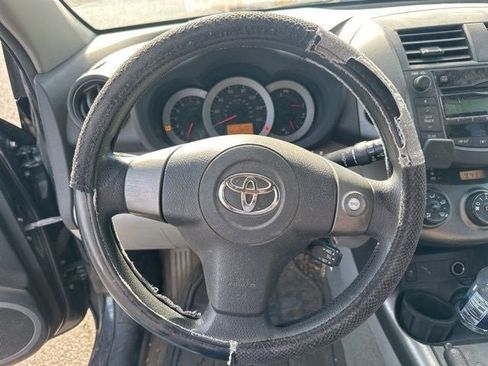 Used 2010 Toyota RAV4 4WD image 5