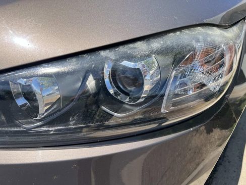 Used 2019 Kia Sorento AWD image 3