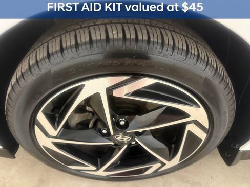 Certified 2026 Hyundai Sonata SEL FWD image 11