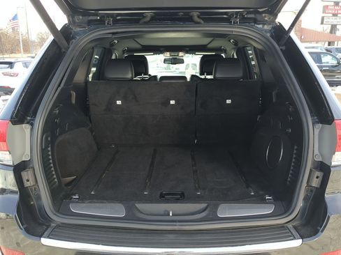 Used 2014 Jeep Grand Cherokee Overland image 34