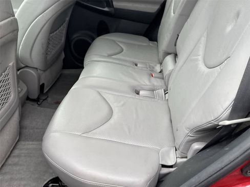 Used 2012 Toyota RAV4 Limited w/ Navigation Value Pkg AWD/4WD image 15