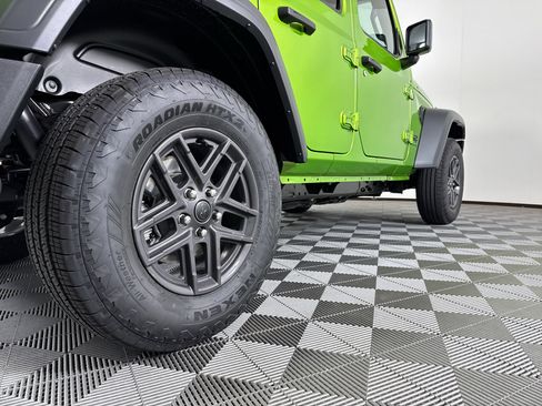 New 2025 Jeep Wrangler Sport S image 18