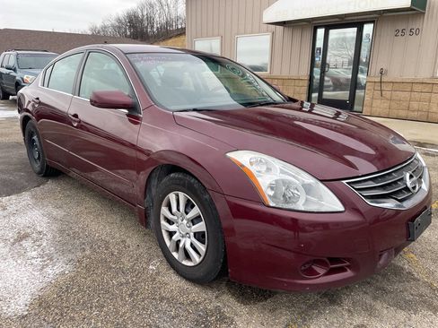 Used 2012 Nissan Altima 2.5 S image 2