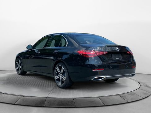 Used 2025 Mercedes-Benz C 300 4MATIC Sedan image 5