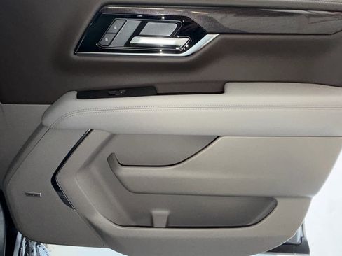 New 2026 GMC Yukon Elevation image 33