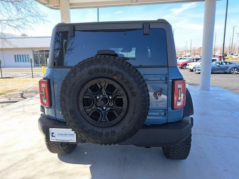 Certified 2023 Ford Bronco Wildtrak image 5