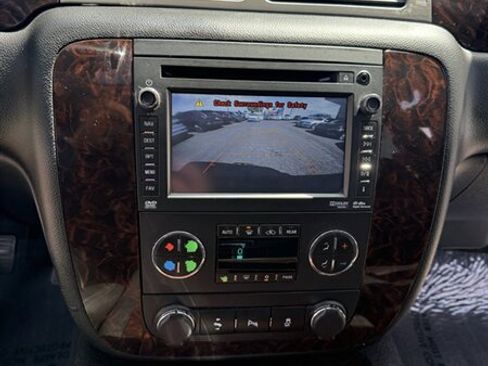Used 2014 GMC Yukon XL Denali AWD/4WD image 15