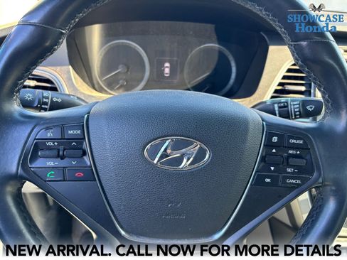 Used 2016 Hyundai Sonata Sport w/ Option Group 1V image 13