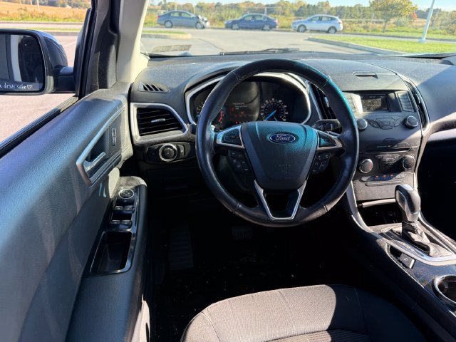 Used 2015 Ford Edge SEL FWD image 21