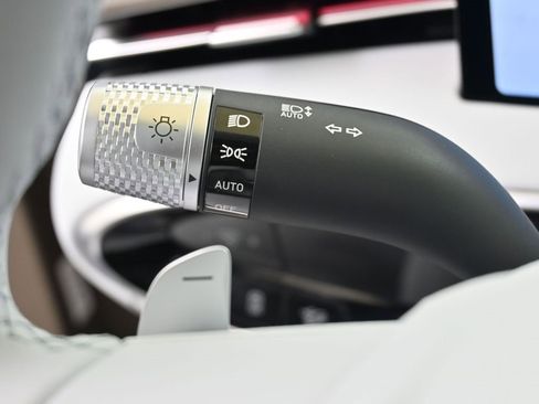 New 2026 Genesis GV70 2.5T Advanced image 31