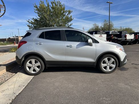 Used 2016 Buick Encore Base image 2
