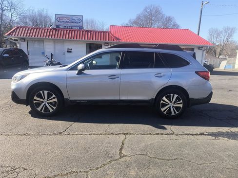 Used 2019 Subaru Outback 2.5i Limited w/ Popular Package #2 image 2