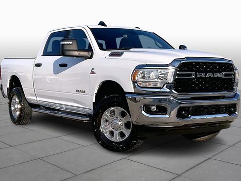 Used 2024 RAM 2500 Big Horn image 2