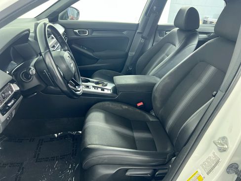 Used 2023 Honda Civic Sport image 8