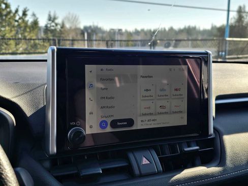 Certified 2025 Toyota RAV4 LE image 29