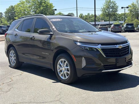 Used 2023 Chevrolet Equinox LT AWD/4WD image 33