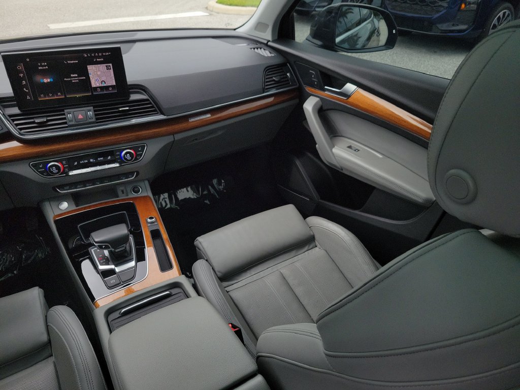 Certified 2023 Audi Q5 2.0T Prestige AWD/4WD image 24