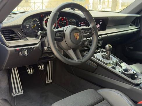 Used 2022 Porsche 911 GT3 image 4