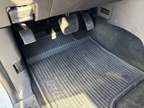 Used 2014 Ford F150 FX4 w/ Equipment Group 402A Luxury image 16