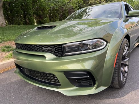 Used 2022 Dodge Charger SRT Hellcat w/ SRT Black Package image 78