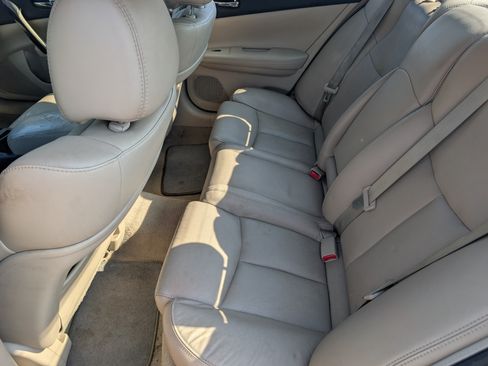 Used 2012 Nissan Maxima 3.5 SV w/ Premium Pkg FWD image 7