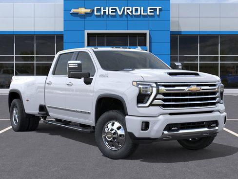 New 2026 Chevrolet Silverado 3500 High Country image 7