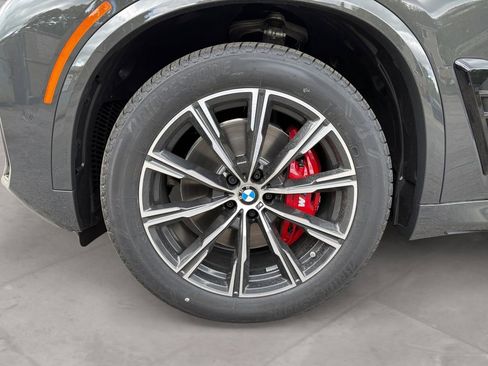 New 2026 BMW X5 xDrive40i w/ M Sport Package AWD/4WD image 14
