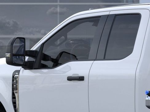 New 2025 Ford F350 XL w/ XL Chrome Package image 20