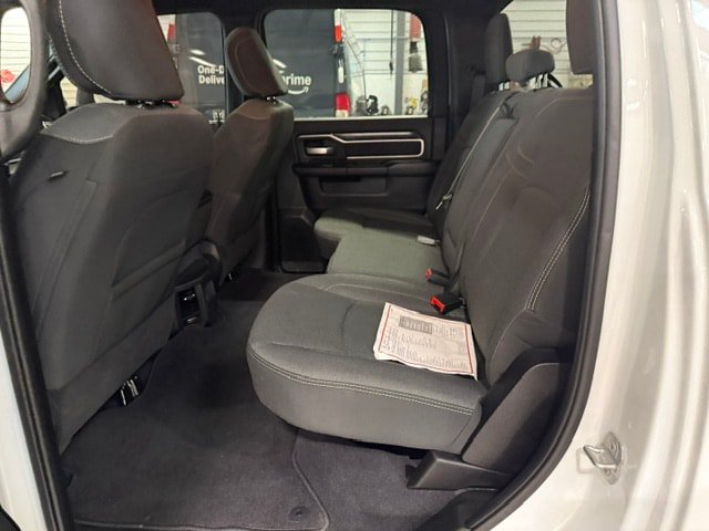 Certified 2024 RAM 2500 Big Horn w/ Night Edition AWD/4WD image 35