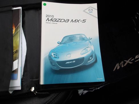 Used 2008 MAZDA MX-5 Miata Grand Touring w/ Premium Pkg image 26