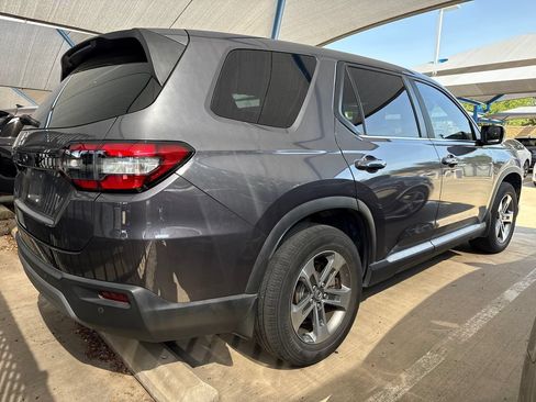 Used 2024 Honda Pilot EX-L image 7