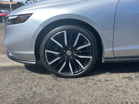 Used 2024 Honda Accord EX image 28