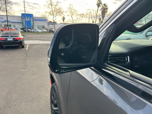 Used 2022 Jeep Wagoneer Series II image 19