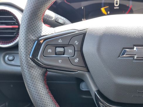 New 2026 Chevrolet Trax RS w/ Sunroof Package image 27