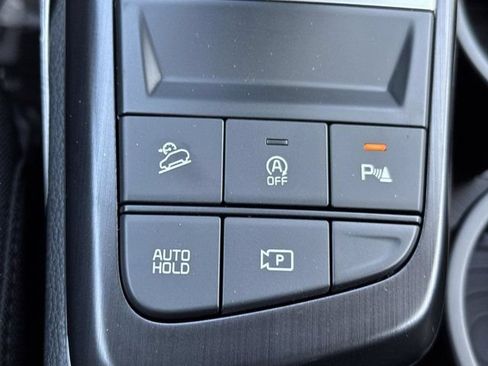 New 2026 Kia Sportage LX FWD image 22