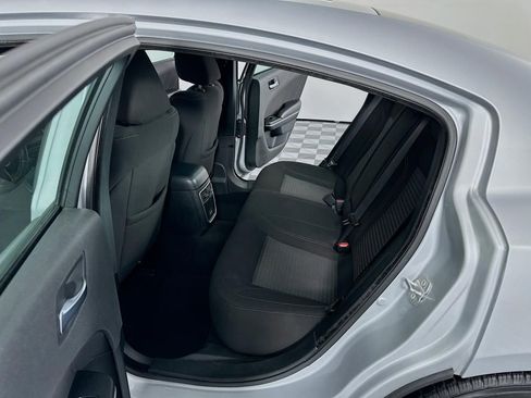 Used 2023 Dodge Charger SXT image 31