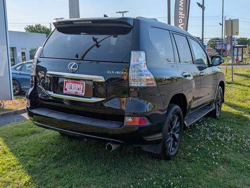Used 2023 Lexus GX 460 Premium w/ Premium Package AWD/4WD image 3