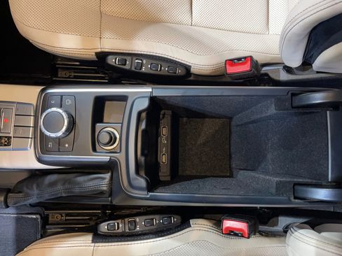 Used 2017 Mercedes-Benz G 550 image 49