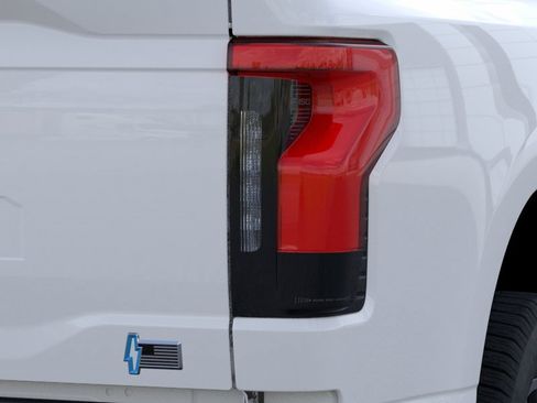New 2025 Ford F150 Lightning Flash AWD/4WD image 21