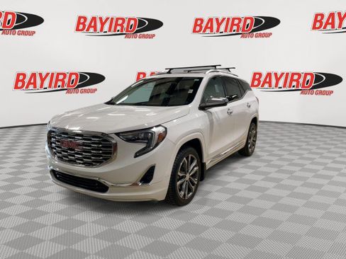 Used 2019 GMC Terrain Denali w/ Driver Alert Package II AWD/4WD image 4