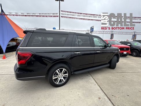 Used 2024 Ford Expedition Max Limited image 5