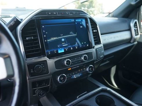 Used 2022 Ford F350 Platinum w/ Tremor Off-Road Package AWD/4WD image 27