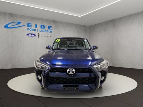 Used 2019 Toyota 4Runner SR5 Premium AWD/4WD image 6
