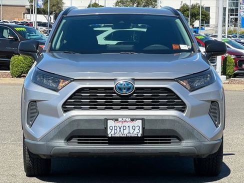 Certified 2021 Toyota RAV4 LE AWD/4WD image 10