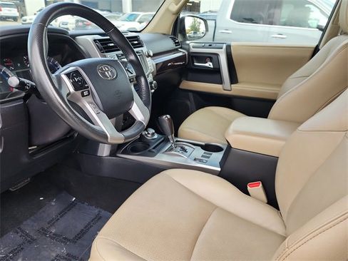 Used 2015 Toyota 4Runner Limited image 12