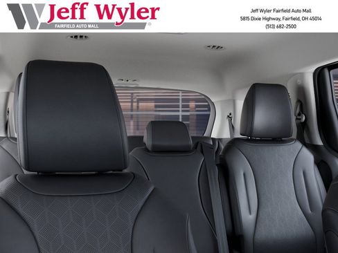 New 2026 Kia Carnival EX FWD image 28