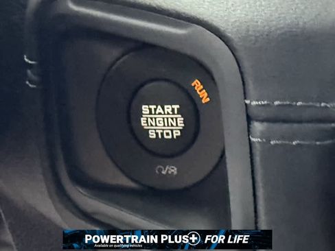 Used 2024 Jeep Gladiator Rubicon image 15